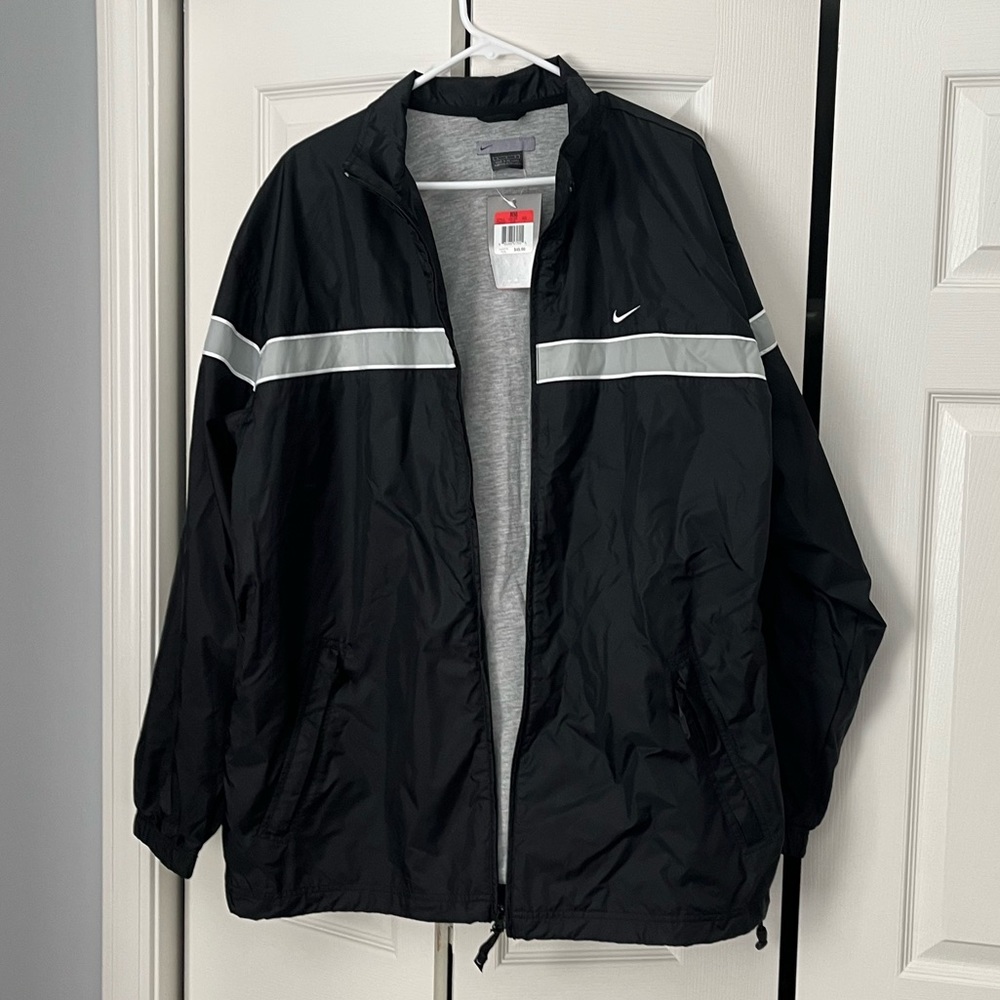 NEW Nike Rain Jacket L